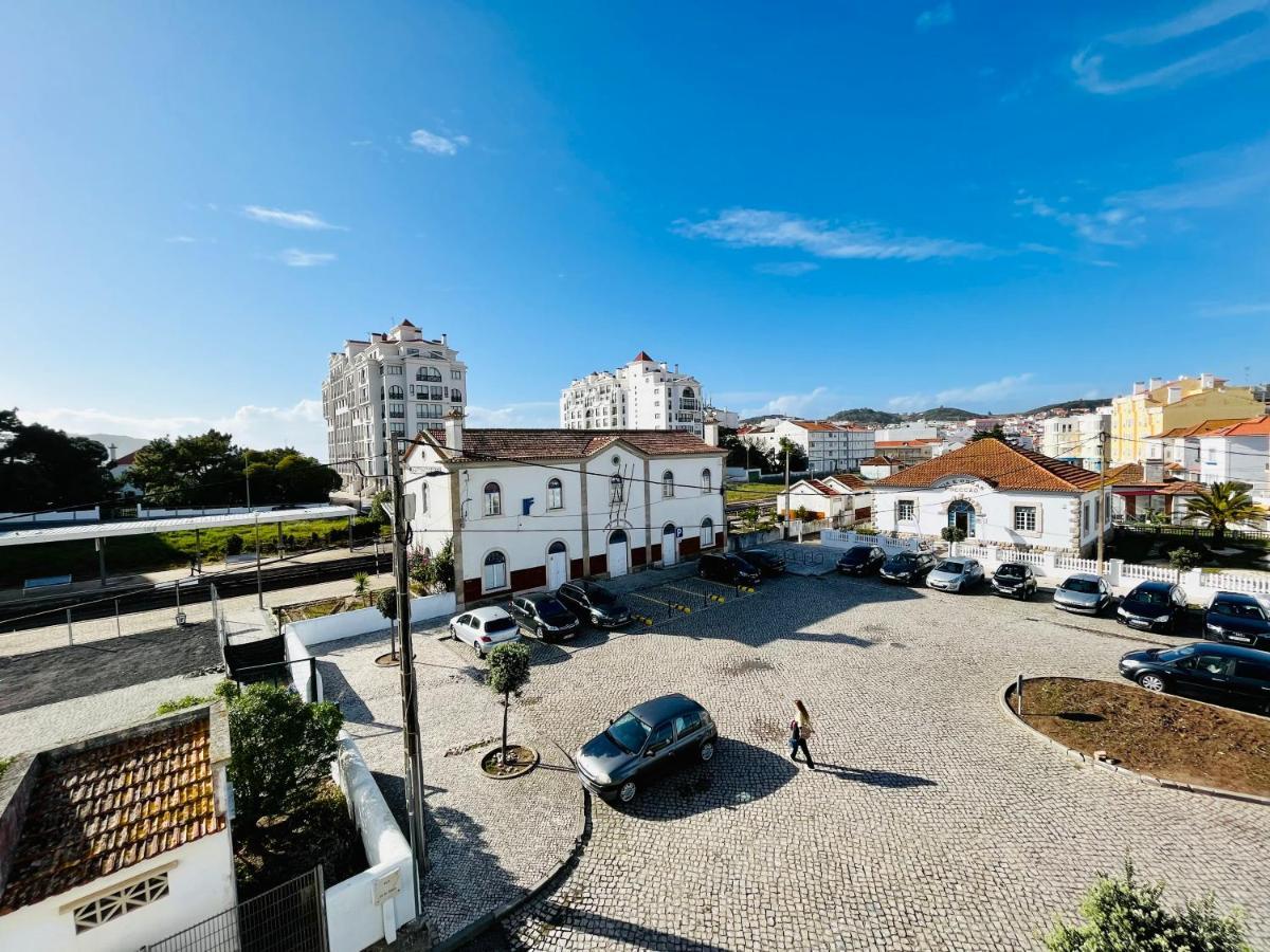 Casa Da Estacao_sao Martinho Do Porto Apartment *