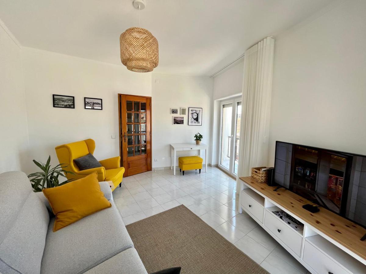 Apartment Casa Da Estacao_sao Martinho Do Porto